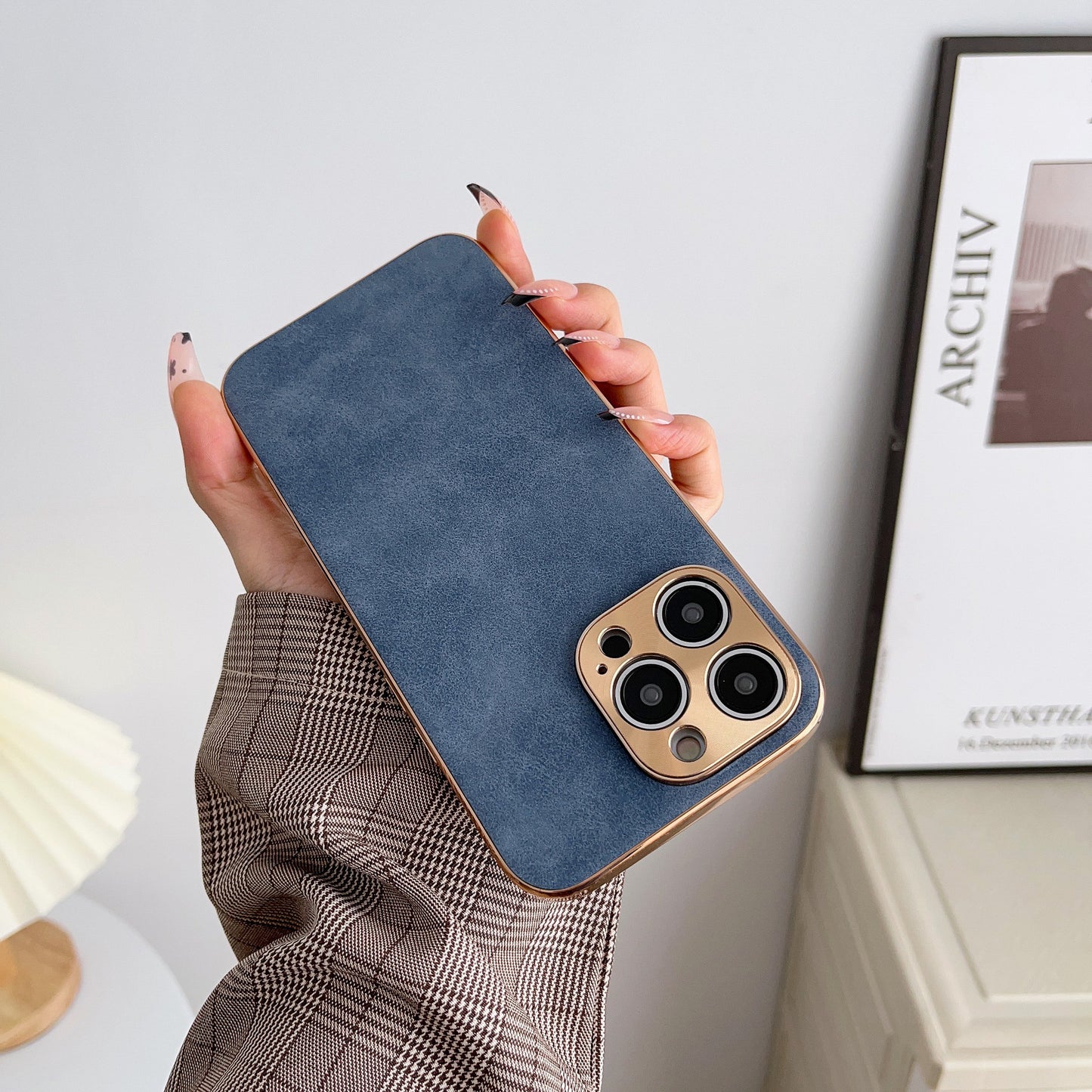 iPhone14pro mobile phone case Apple 13 electroplated sheepskin suitable for 12promax solid color skin protective cover