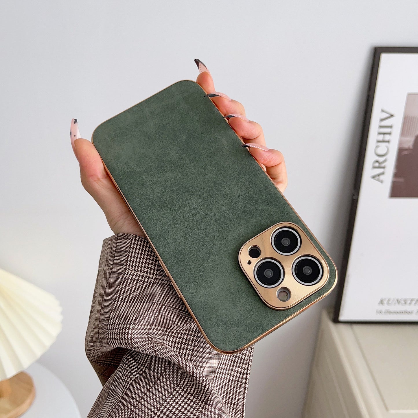 iPhone14pro mobile phone case Apple 13 electroplated sheepskin suitable for 12promax solid color skin protective cover